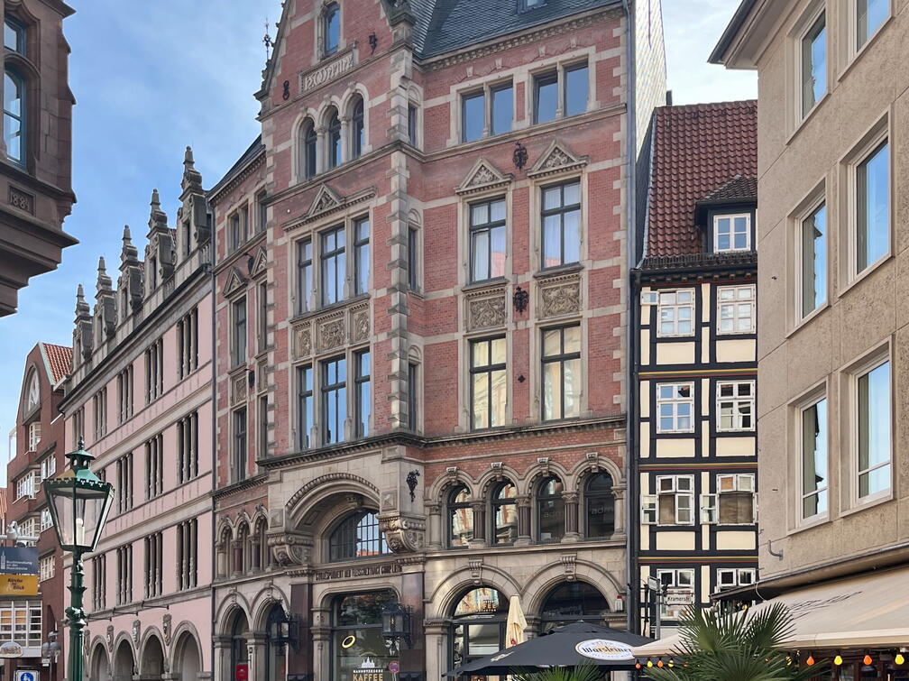 23-09-25 14-08-24 7439